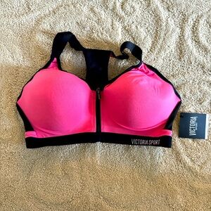 BNWT VICTORIA’S SECRET FRONT ZIP SPORTS BRA 36D
